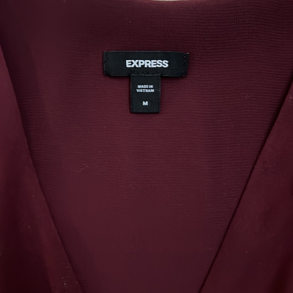 Express Blouse - Picture 2 of 2